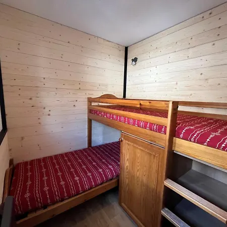 6 Personnes Spacieux Au Pied Des Pistes, Proximite Telecabine, Commerces Et Services - Fr-1-508-26 Apartment